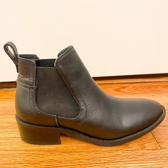 Steve Madden Drape Bootie - Picture 5 of 8